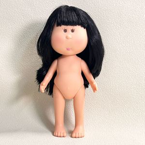Set de Muñeca Española de 24 cm, Linda Muñeca de Juguete con Cuerpo de Niña - Product Image 2