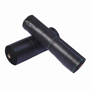 Toiles de paillage tissées robustes de 3,2 oz pour le jardin et l'aménagement paysager - Product Image 1