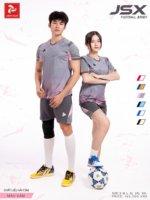 Expédition immédiate, maillots de football personnalisés Just Play, 100% polyester, shorts en mesh écologiques, couleurs personnalisées, unisexe, étiquettes personnalisées