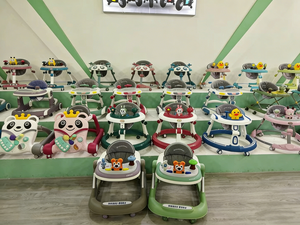 Girelletti per Bambini con Telaio in Plastica Regolabile e Giocattoli Musicali Educativi per Bambini e Bambine - Product Image 5