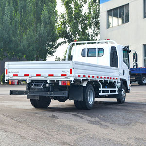 Camión de Carga Usado ELF Euro 6 Diésel 4X2 de 4 Toneladas, Diseño de Plataforma Plana, Eficiente, Cabina Sencilla, Transporte de Mercancías, Aire Acondicionado Automático - Product Image 2