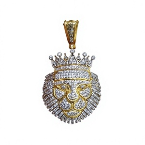 Collar de Moissanita con Colgante de Cabeza de León Color Oro, Joyería de Declaración con Encanto de Corona Helada para Hombres y Mujeres, Ideal para Fiestas - Product Image 3