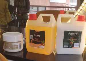 Manteca de Karité Nilotica Pura Sin Refinar en Contenedor Grande, para Uso Industrial en Formulaciones de Cuidado de la Piel y Corporal, Impresa con Serigrafía de Uganda - Product Image 3