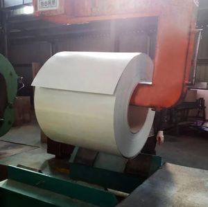 แผ่น<span class=keywords><strong>ผนัง</strong></span>โลหะ<span class=keywords><strong>ล</strong></span>ายไม้เคลือบสีสำเร็จรูป PPGI PPGL แบบ OEM พร้อมการดัดเหล็กชุบสังกะสีที่ได้รับการรับรองมาตรฐาน ASTM - Product Image 3