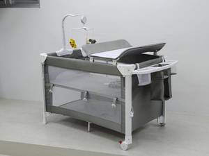 Lit bébé pliant moderne de haute qualité avec table à langer intégrée pour <span class=keywords><strong>chambre</strong></span>, hôpital ou parc - Product Image 5