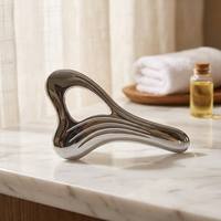 Masseur manuel en forme de cœur creux, planche Gua Sha en alliage de zinc, outil de beauté pour soulager les muscles du corps et favoriser le drainage lymphatique