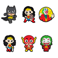 Breloques de chaussures personnages Marvel, décorations pour sabots DC Justice Alliance, accessoires de chaussures DIY, boucles en caoutchouc PVC pour sabots, vente en gros