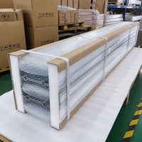 Moderna y Lujosa Terraza Acristalada de Aleación de Aluminio con Techo Triangular, Vidrio Aislante y Puerta Doble Abatible para Exteriores de Villas