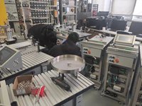 Kit de Entrenamiento de PLC, Transformadores y Compresores de Aire