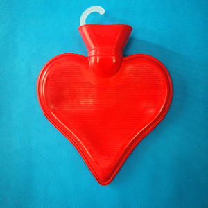 Bouteille d'eau chaude en caoutchouc en forme de <span class=keywords><strong>coeur</strong></span> de 1000ml Design unique pour le confort et la chaleur - Product Image 6