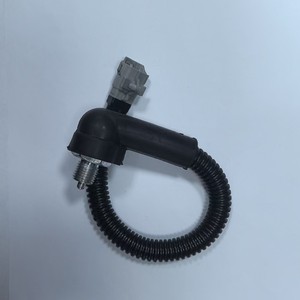 Interruptor de luz de marcha atrás Toyota 84210-BZ110 12V para reemplazo y reparación de automóviles, compatible con el modelo FAW JP 2008 - Product Image 5
