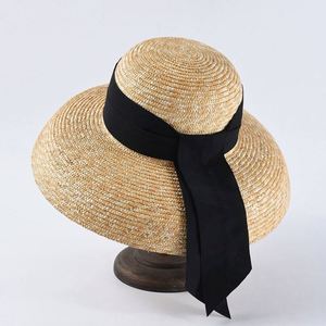 Chapeau cloche d'été pour femme en paille naturelle à large bord, protection solaire, idéal pour les voyages, les vacances, la plage et les activités de plein air - Product Image 2