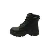 Les fabricants de chaussures chinois proposent des bottes de sécurité et des chaussures d'extérieur sur mesure.