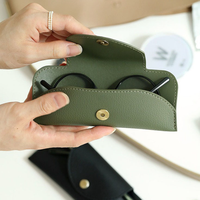 Étui à lunettes double en cuir PU, facile à transporter, cadeau pour étudiants, pochette de rangement pour lunettes avec fermeture magnétique