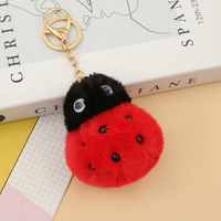 Porte-clés en peluche adorable en forme de coccinelle, pendentif amusant pour sac à dos, porte-clés personnalisé en forme d'animal