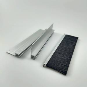 Cepillo de Limpieza Industrial de Alta Resistencia con Respaldo Metálico Flexible, Cepillo de Cerdas para Limpieza de Equipos - Product Image 1