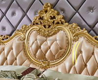 Offres Spéciales ensemble de chambre à coucher de lit européen cadre en bois massif or de luxe lit double royal fantaisie meubles antique ensemble de literie King Size