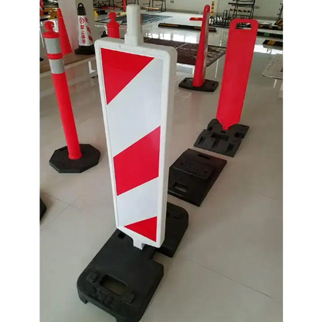 Heavy-Duty Reflective Chevron Sign Panel with Base Lane Delineator Warning Board for Roadworks