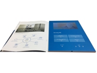 Carte vidéo de grande capacité A4 de 7 pouces-en vedette dans la brochure vidéo de mariage LCD comme livre d'affaires publicitaire