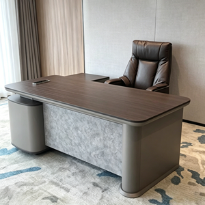 Bureau de direction en bois de luxe, bureau moderne pour PDG avec armoire de rangement, pieds en métal pour espace de travail de directeur ou de gestionnaire - Product Image 3