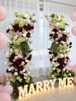 Arche florale élégante pour mariage, rangée de roses artificielles pour décoration de scène extérieure, toile de fond de mariage, décoration d'événements