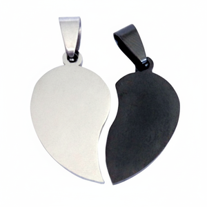 Ciondolo in Acciaio Inossidabile con Charm a Cuore Spezzato, Placcato Oro 24K, Impermeabile, Stile Religioso con Motivo Numerico - Product Image 2