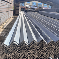 Acero Angular Galvanizado Laminado en Caliente Personalizado con Orificios para Perforación en el Estructural de Cercas de Obras de Construcción y Esqueletos de Edificios