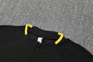 Autumn Winter football uniforms Long-sleeved training <b>suit</b> 25/26 Manchester Jersey Breathable European clubs Competition uniform - Product Image 4