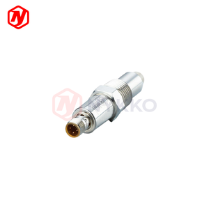 Capteur de niveau à fourche vibrante IFM LMC510 avec communication Ethernet pour contrôle industriel des réservoirs de process de solides en vrac - Product Image 3