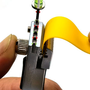 Kleine Outdoor-Schieß jagd Freizeit schleuder einfache und praktische Schleuder - Product Image 2