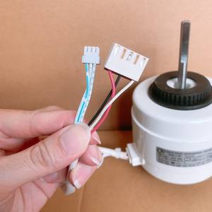 Motor Asíncrono Monofásico Dong Fang Motor Co Ltd YYK50-4-60 50W 208-240V 60Hz para Unidad Interior de Aire Acondicionado - Product Image 2