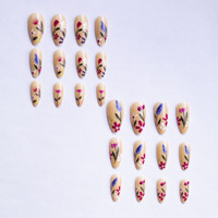 Lot de 24 faux ongles nude à motifs floraux pour le Nouvel An, forme amande ou cercueil, en ABS, pré-dessinés, couvrance totale, longueur moyenne, pour DIY et salon