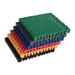 Revêtement de sol B2B <span class=keywords><strong>en</strong></span> PP antidérapant à emboîtement, motif losanges de 4 cm, design moderne, pour garages, entrepôts et applications mécaniques - Product Image 4