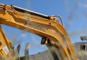 Miniexcavadora LiuGong 9051F de Alto Rendimiento 2026, Excavadora de Orugas de 5 Toneladas con Motor Yanmar para Obras Municipales y Construcción de Carreteras - Product Image 3