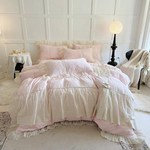 Falda de Cama de Lana Roja Vintage Francesa, Juego de Cuatro Piezas, Estilo Princesa, Lazo, Cubrecama de Coral para Boda, Invierno - Product Image 2