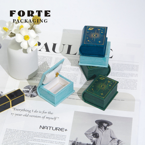FORTE PACKAGING Boîte à bijoux de luxe en cuir PU, nouveau design, logo personnalisé, emballage pour bague et collier Magic Tome - Product Image 2