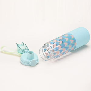 Nouvelle tasse de sport portable en verre borosilicate de haute qualité 2025, avec corde, couvercle simple à verrouillage, sans BPA, compatible lave-vaisselle et <span class=keywords><strong>micro</strong></span>-<span class=keywords><strong>ondes</strong></span> - Product Image 4