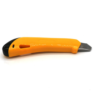 rétractable automatique <span class=keywords><strong>en</strong></span> plastique couteau de coupe, Lames <span class=keywords><strong>En</strong></span> Acier Inoxydable Poignées <span class=keywords><strong>En</strong></span> <span class=keywords><strong>Aluminium</strong></span> Coupe-Couteau - Product Image 5