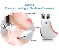 Nouveau modèle 2026 : Rouleau de massage 3D portatif rechargeable 2-en-1 pour le visage, le cou, les bras, la poitrine et les jambes, pour la relaxation et le raffermissement de la peau à domicile