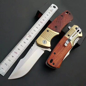 Coltello Pieghevole Portatile da Esterno in Acciaio Inossidabile con Manico in Legno, Coltelli Tascabili da Caccia Tattici in Stock - Product Image 3
