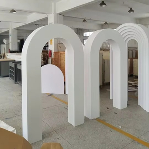 Yüksek kaliteli düğün dekorasyon kemer zemin duvar düğün sahne 3d çok katmanlı beyaz düğün kemer - Product Image 2