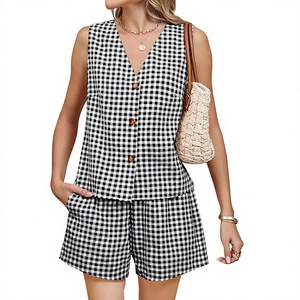 Ensemble deux pièces uni pour femmes, haut sans manches à col en V avec dentelle, short au-dessus du genou, tenue décontractée printemps-été - Product Image 4