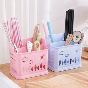 Multifunctional Chopstick Holder Lattice Type Square <b>Plastic</b> <b>Kitchen</b> Draining Rack With Hanging Design For Chopsticks Spoon - Product Image 3