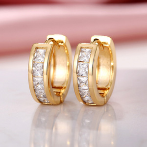 Orecchini a Cerchio di Lusso in Argento 925 con Cristalli e Strass, Placcati in Rodio, Gioielli Unisex Classici per Uso Quotidiano - Product Image 4