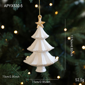 Lot de décorations de Noël en plastique de haute qualité, style vintage blanc et or, figurines suspendues (bonhomme de neige, cloche, casse-noisette), écologiques - Product Image 6