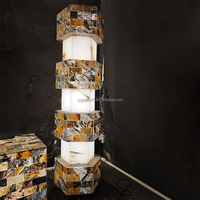Lámpara de Pie Moderna de Alta Gama con Columna de Piedra Hexagonal, Tamaño Personalizado, para Decoración de Esquinas de Hoteles, Salones, Oficinas y Showrooms
