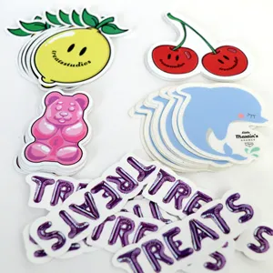 Stiker kertas decal pribadi holografik pvc vinil logo kustom stiker label potong mati tahan air dekoratif
