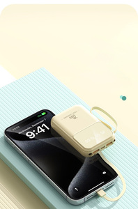 Mini batterie externe transfrontalière en plastique avec câble intégré, 10 000 mAh, haute capacité, sortie multi-USB, logo personnalisé disponible - Product Image 4