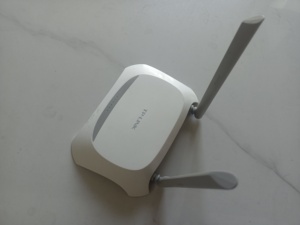 Router Wi-Fi <span class=keywords><strong>TP</strong></span>-<span class=keywords><strong>Link</strong></span> TL-WR842N de 2.4GHz de Alta Velocidad, 300Mbps, Versión en Inglés, de Segunda Mano para el Hogar - Product Image 2
