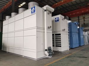 Tour <span class=keywords><strong>de</strong></span> <span class=keywords><strong>refroidissement</strong></span> à <span class=keywords><strong>circuit</strong></span> fermé à flux composé à haut rendement d'échange thermique avec ventilateur Siemens/WEG pour une économie d'énergie - Product Image 5